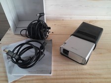 Asus portable projector pocket zenbeam E1  LED