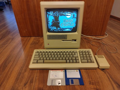 Vintage 1984 apple macintosh - vintage,