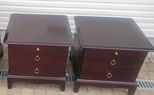 Pair stag minstrel - stag,