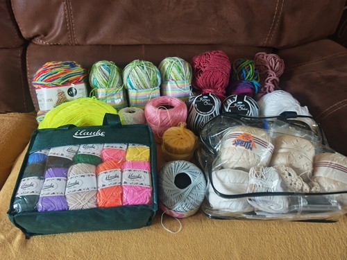 Job lot mixed yarn wool - mixed,