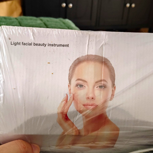 Light facial beauty instrument - light,