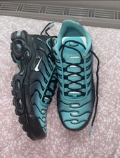 Nike Tns Size 5.5