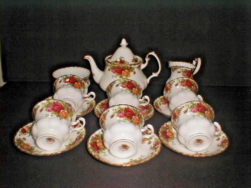 Royal albert china old country - china,