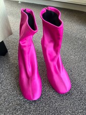 Schuh womens boots size 5