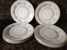 8 Minton ' Broadlands ' Bone china ' Dinner Plates 10.1/2" Excellent condition
