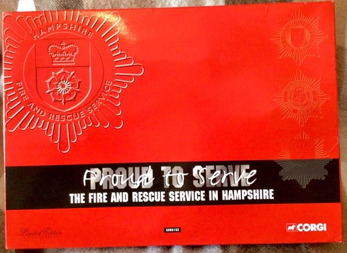 Corgi cc99152 proud serve - corgi,