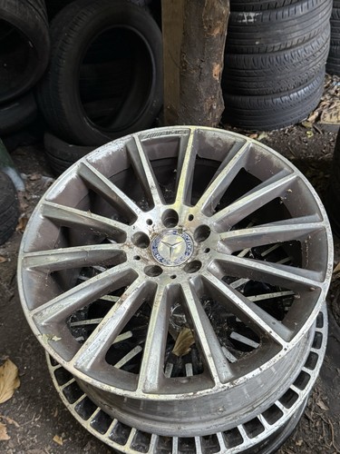 Mercedes genuine - 19’’,