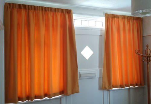 Lovely gold pencil pleat - gold,