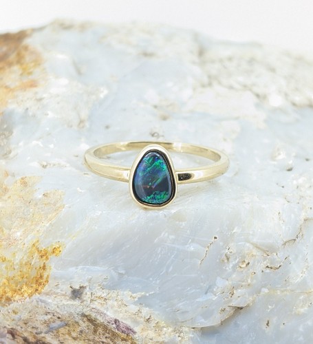 Solid black opal - solid, yellow