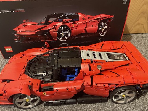 Ferrari daytona sp3 lego - ferrari,