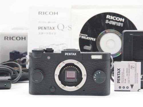 Pentax digital camera - q-s1,