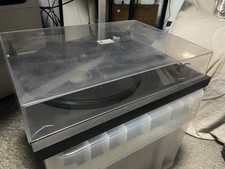 Pro-Ject Debut 2 Turntable
