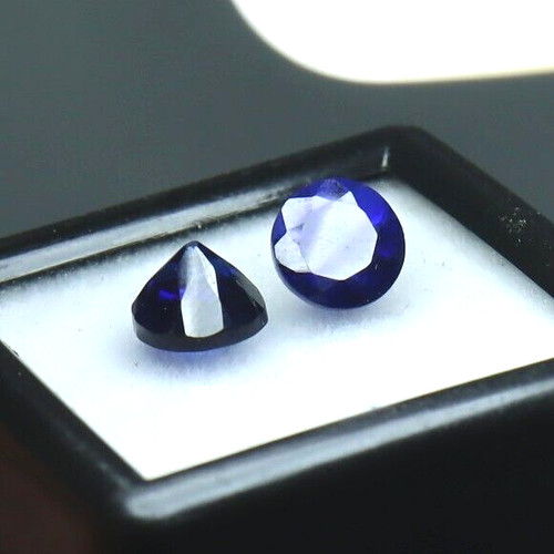 Natural blue sapphire - natural,