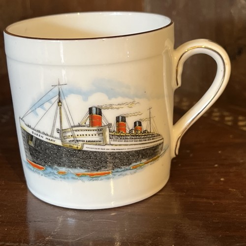 Rare aynsley queen - a,