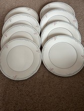 Royal Doulton carnation set - 8 x dinner plates fine bone china