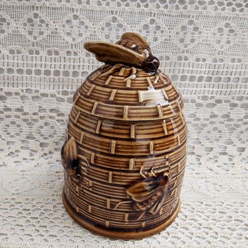 Vintage ceramic lidded honey