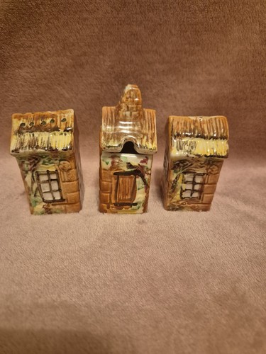 Vintage olde cottage - vintage"ye,