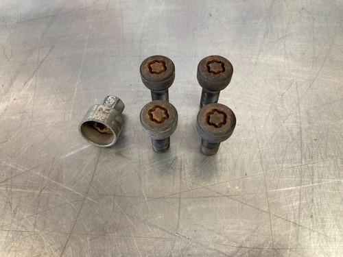 Mini cooper locking wheel - , nut