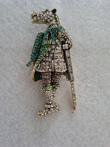 Fabulous unusual brooch i - fabulous,