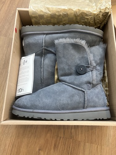 Ladies ugg button boots size - boots,