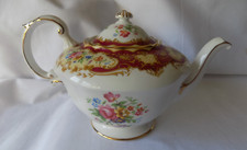 Paragon Pompadour  RED Large