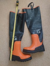 rubber waders used latex