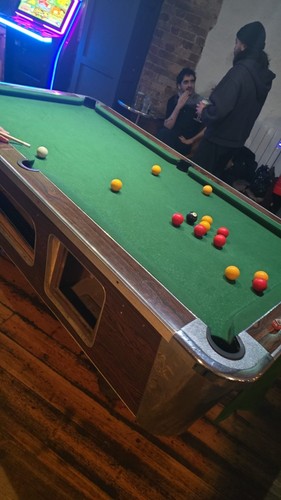 Large green pool table - green,