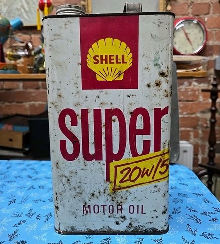 Vintage style quart - style, oil