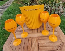 Veuve Clicquot Champagne Ice Bucket With 4 Flute Glasses Heavy Duty Plastic New