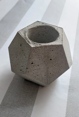 Handmade geometric concrete - handmade,