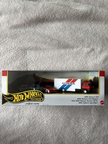 Hot wheels premium - hot, bre