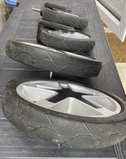 Silver cross Pioneer Wheels