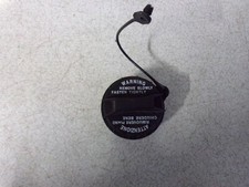 27093 L6I 2014-2017 KIA RIO 1.2 PETROL 5 DOOR HATCHBACK SCREW ON FUEL CAP