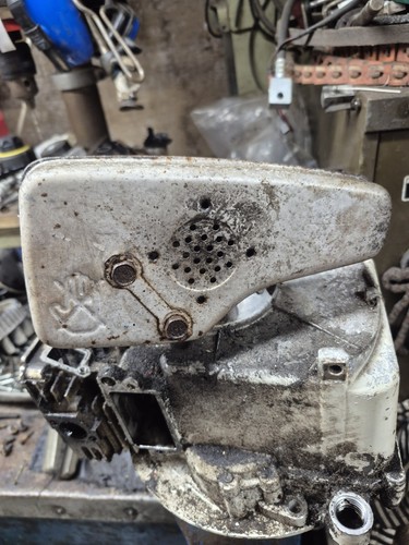 Briggs and stratton exhaust - briggs,