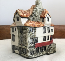 Tey pottery - John Knox Hous - Edinburgh 