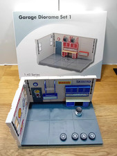 DIORAMA GARAGE 1/43 with box
