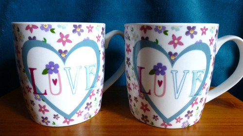 Set china mugs modern - 2,
