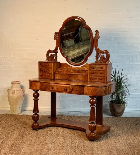 Victorian walnut dressing - walnut,