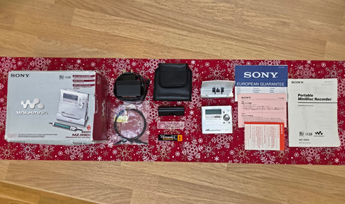 Sony r909 walkman - md,