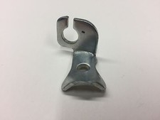 CHAMPION R484P PETROL LAWNMOWER CABLE CLAMP 22806612/0