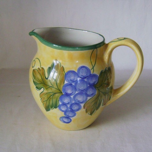 Large faience jug with grape - large,