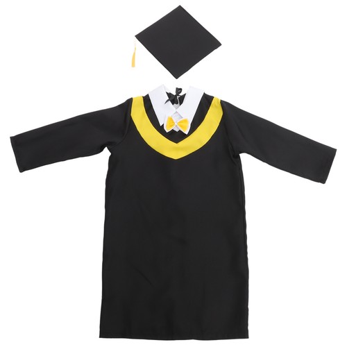Graduation gowns for children - ,
