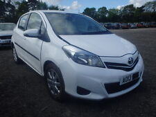 TOYOTA YARIS TR VVT-I CVT 1.3 PETROL AUTO 2013 4 X WHEEL NUTS 