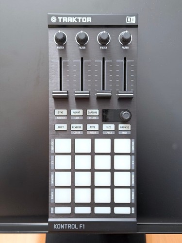 Native instruments traktor - instruments,