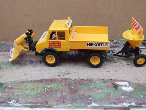 Britains snowplough unimog and - snowplough,