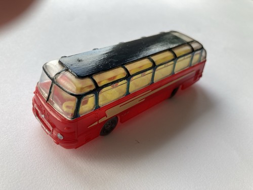 Man coach similar - coach, 1/87