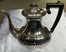 Silver Plated Coffee Or Tea Pot. A1 EPNS. Made In Sheffield England.