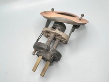 ANTIQUE OLD OIL LAMP LIGHT