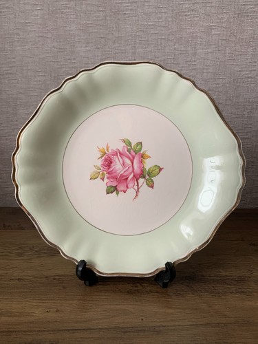Meakin sol floral cake - sol,
