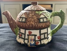 Cottages Fine China Tea Pot by